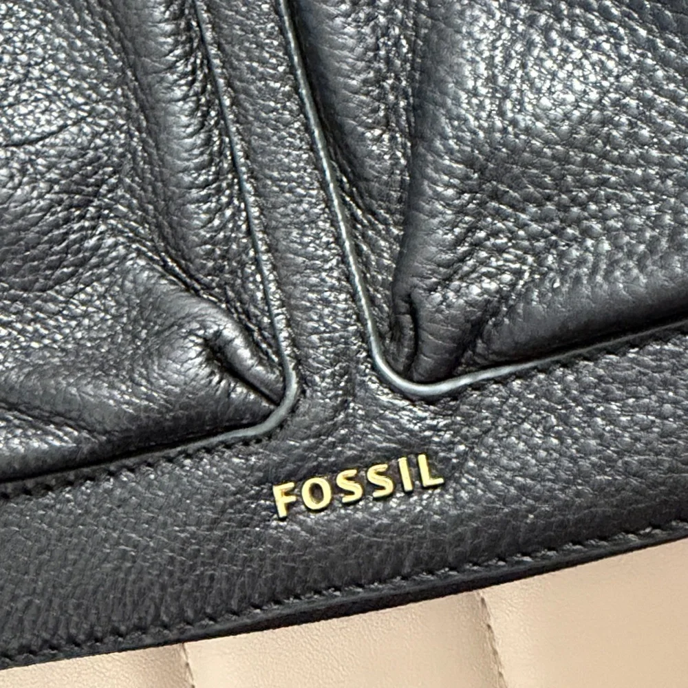 Fossil Black Leather Crossbody with Gold Key Charm Expandable